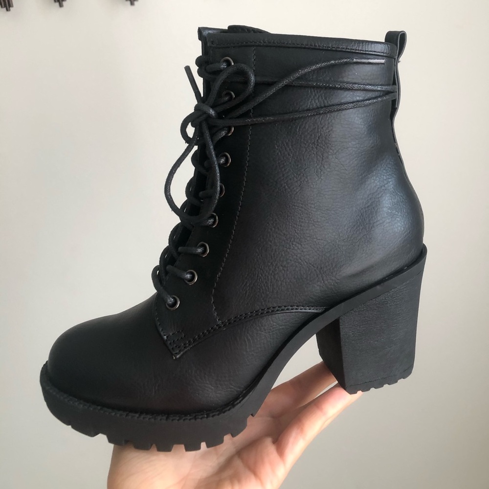 NEW Zigi SOHO Kourtlan Combat Booties